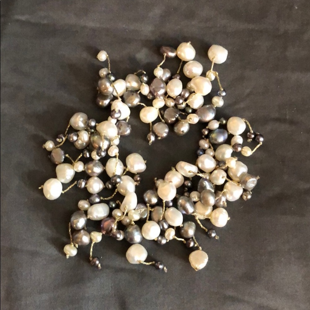 Pearl and stone color stretchy bracelet